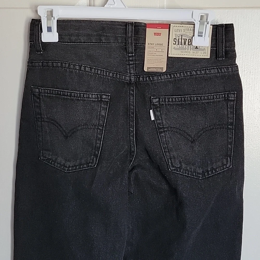 Levi's Silver Tab, boys 14 Reg, W27, L29. Black NWT. Loose fit.